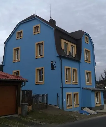 U Kocoura Pod Klinovcem Apartman *